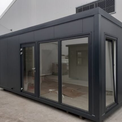 Oficina contenedor de 18 m²