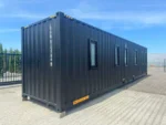 Casa contenedor compuesta por una unidad de 40 pies HQ, equivalente a una tiny house de 12 metros, configurada como vivienda doble - Imagen 23