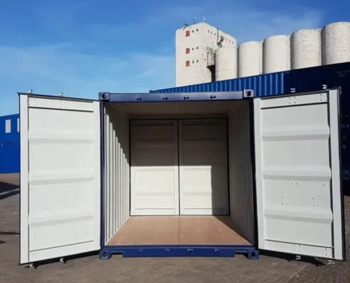 Contenedor de 10 pies con doble puerta - Imagen 3