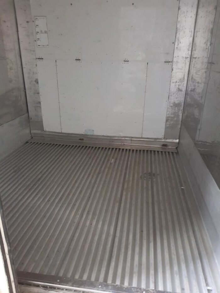 Contenedor refrigerado de 10 pies x 8 pies, usado - Imagen 4