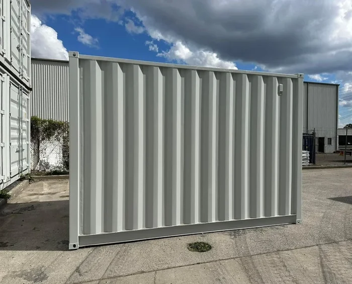 Contenedor de almacenamiento de 10 pies con puerta enrollable - Imagen 7