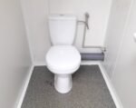Contenedor sanitario doble con 2 inodoros + urinario - Imagen 2