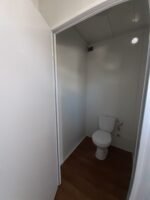 Contenedor de 6×2,5 metros con sanitario: WC + ducha + WC. - Imagen 7