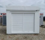 Contenedor Comercial 300×350 Con Persianas Frontales Divididas + Puerta Trasera